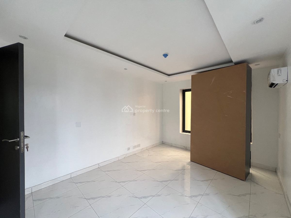 Luxury 2 Bedroom Apartment, Lekki Phase 1 Right, Lekki Phase 1, Lekki, Lagos, Flat / Apartment for Sale