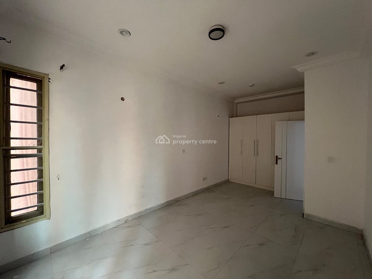 Well Finished 2 Bedroom Apartment with Bq, Off Palace Road, Oniru, Victoria Island (vi), Lagos, Flat / Apartment for Sale