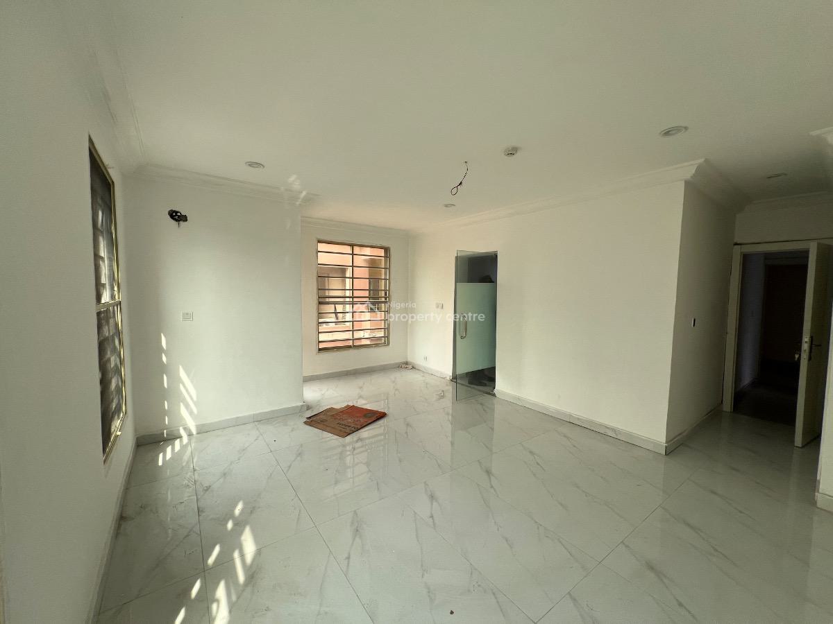 Well Finished 2 Bedroom Apartment with Bq, Off Palace Road, Oniru, Victoria Island (vi), Lagos, Flat / Apartment for Sale