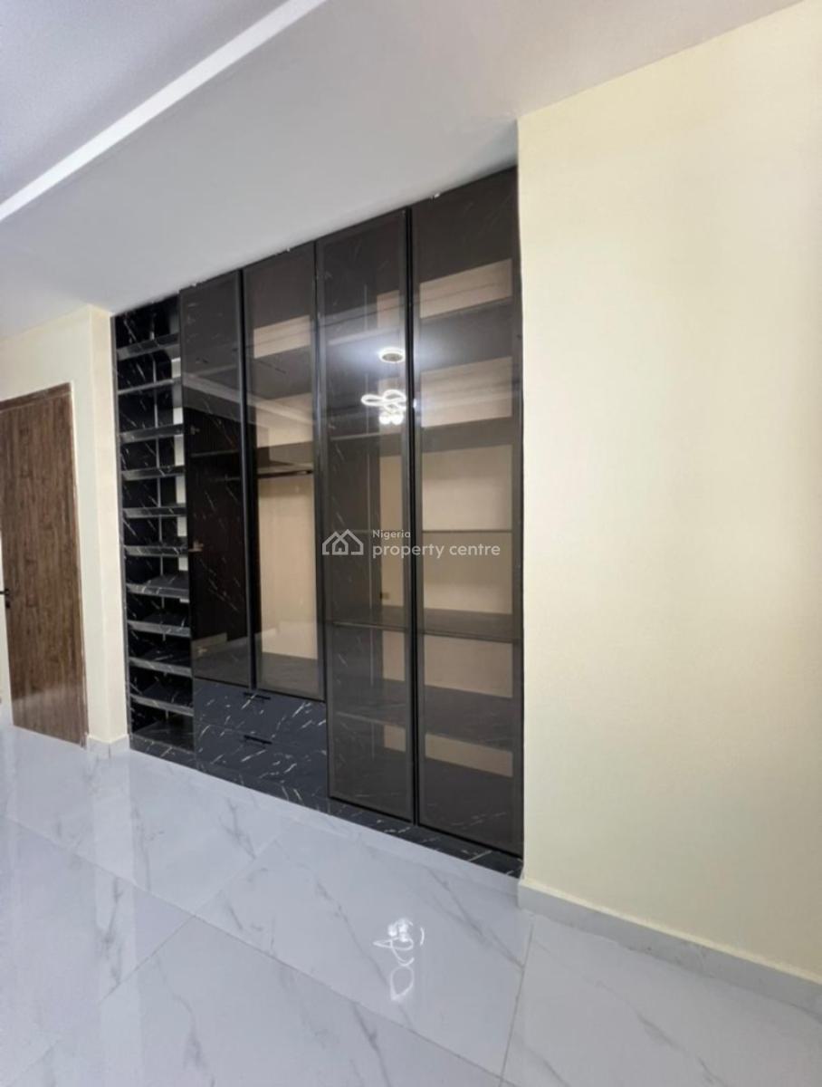 3, Lekki Phase 1, Lekki, Lagos, Flat / Apartment for Sale