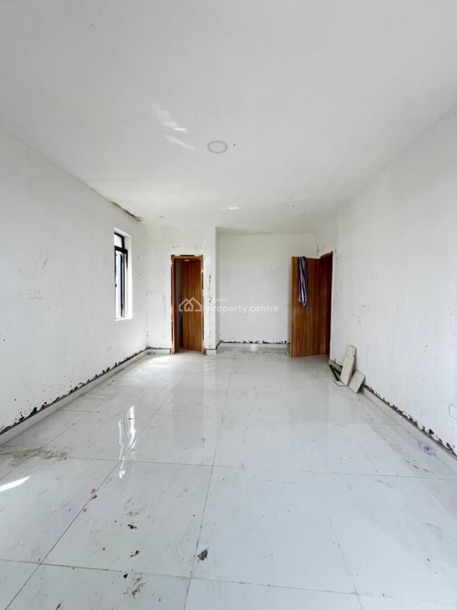 Newly Built 2 Bedroom Apartment with Swimming Pool, Lekki Phase 1, Lekki, Lagos, Flat / Apartment for Sale