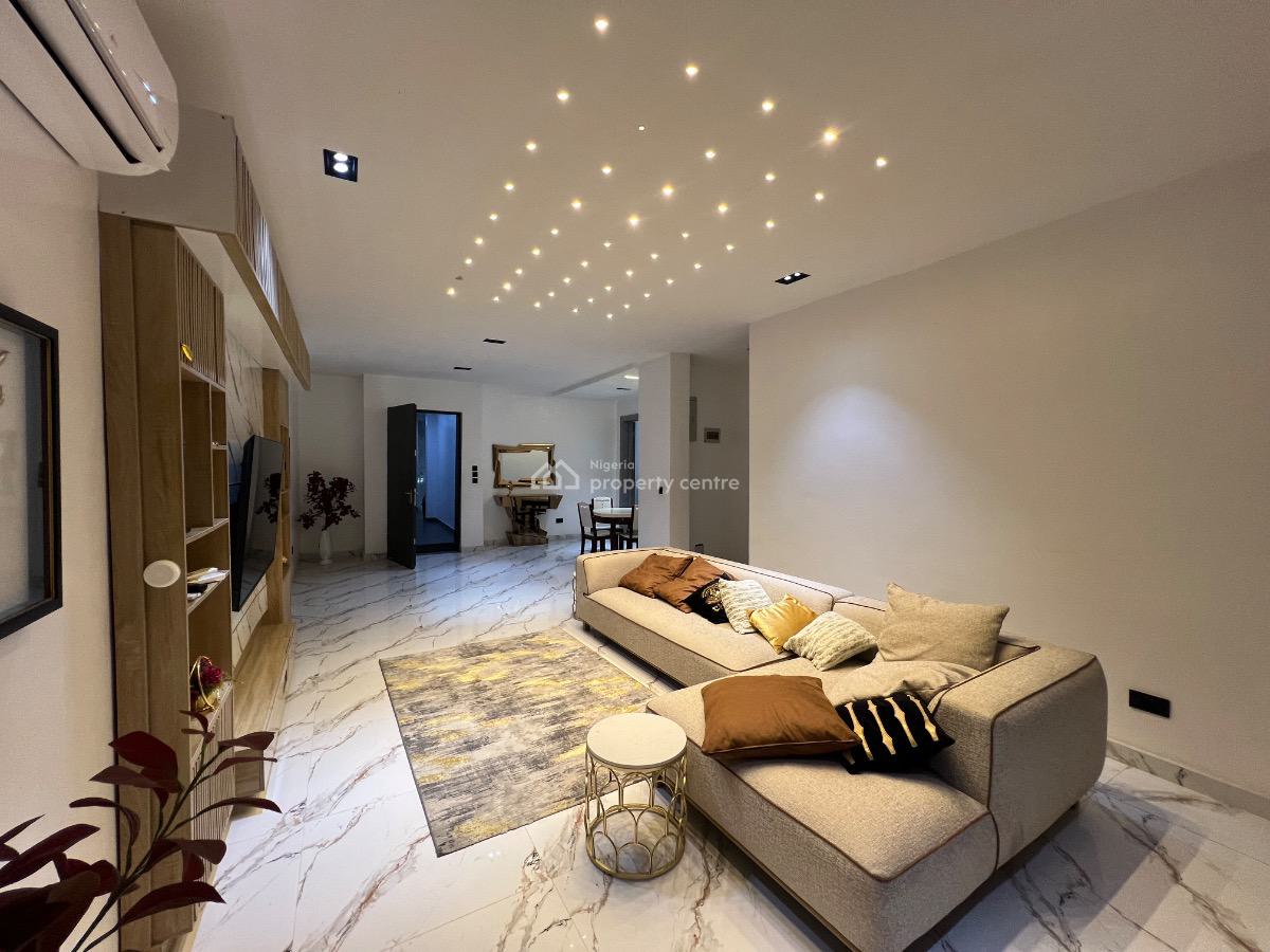 Fully Furnished 2 Bedroom Apartment, Off Freedom Way, Lekki Phase 1, Lekki, Lagos, Flat / Apartment for Sale