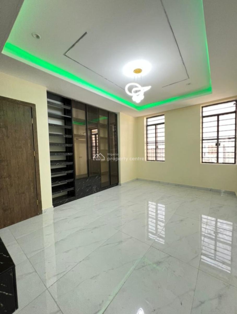 2, Lekki Phase 1, Lekki, Lagos, Flat / Apartment for Sale