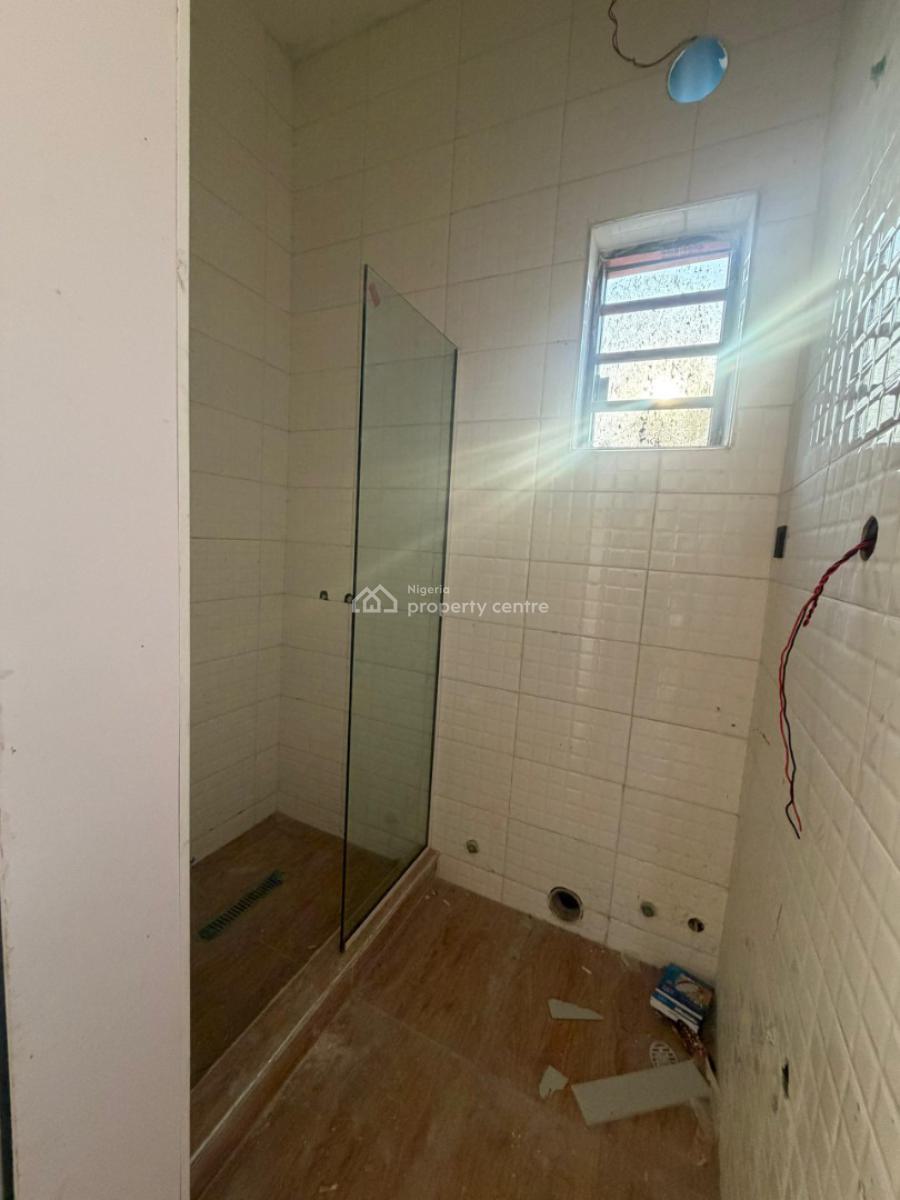 Best Offer 3 Bedroom Apartment with Bq in a Prime Location, Ikeja Gra, Ikeja, Lagos, Flat / Apartment for Sale