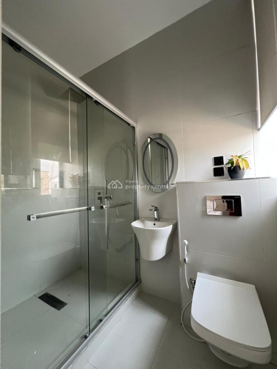 Solid 2 Bedroom Apartment with an Elevator and Swimming Pool, Ikate, Lekki, Lagos, Flat / Apartment for Sale