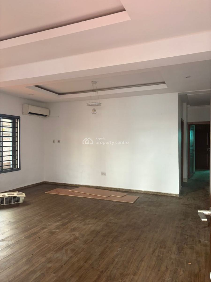 Clean & Spacious 3-bedroom Maisonette Apartment with Ample Parking, Ikoyi, Lagos, Flat / Apartment for Rent