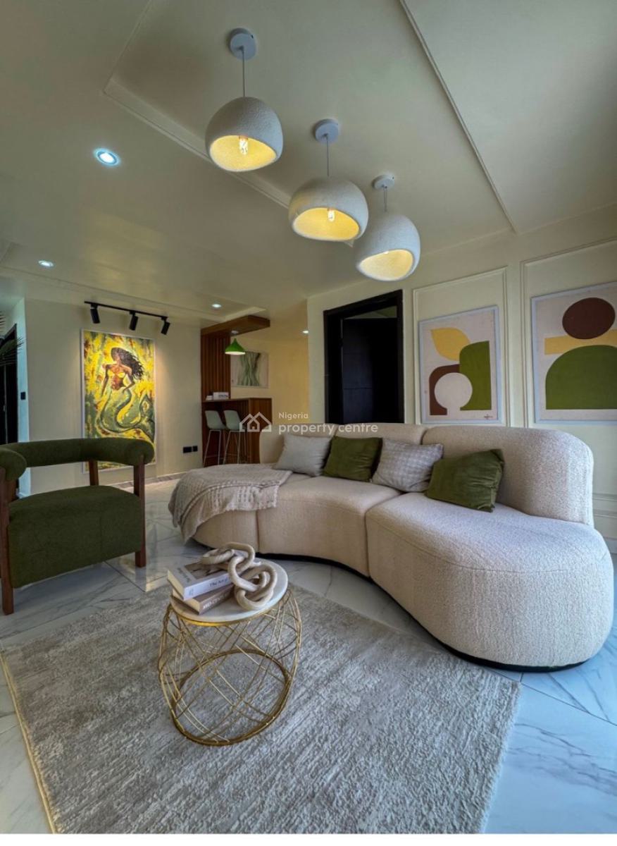 a Spacious Luxury 1 Bedroom Penthouse with 2 Balconies & Visitors Toi, Lekki Phase 1, Lekki, Lagos, Mini Flat (room and Parlour) Short Let