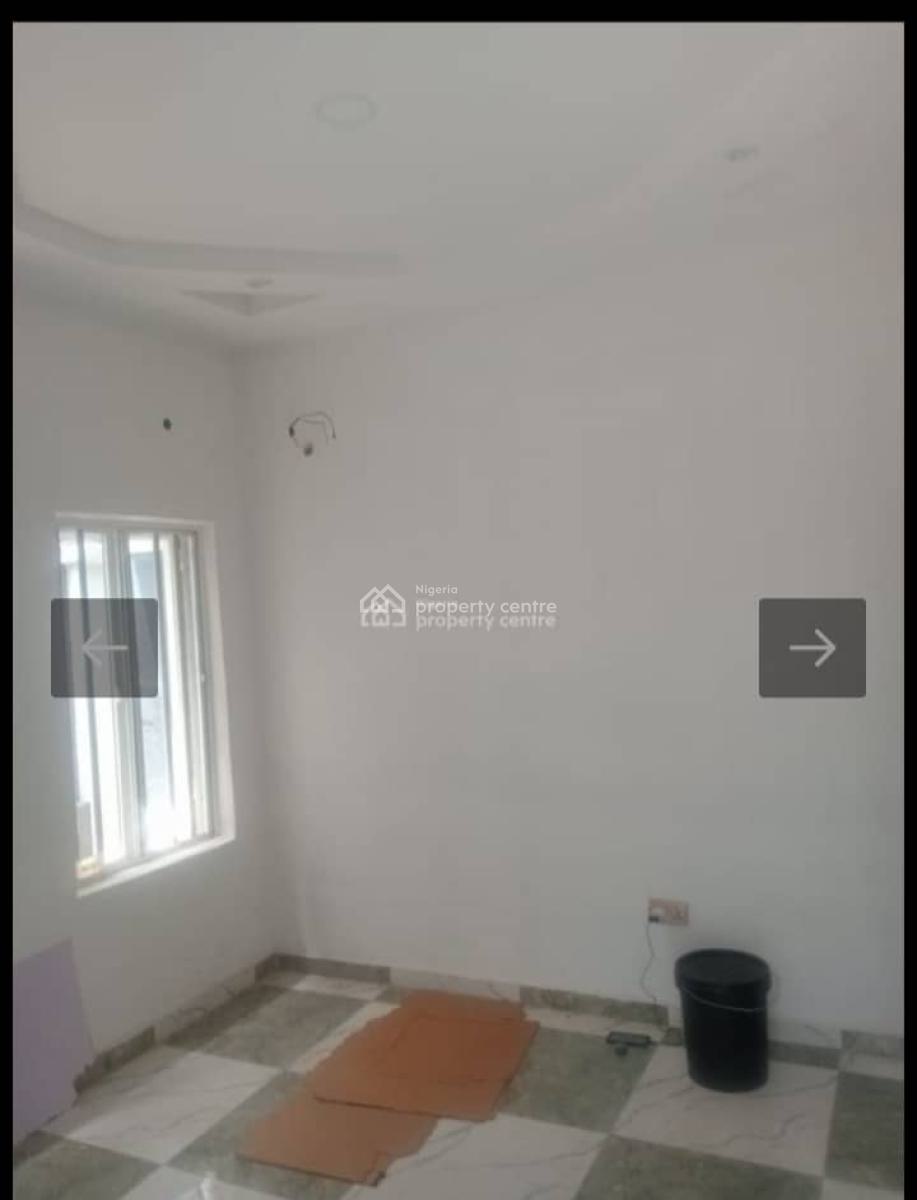 Spacious Apartment, Olowora, Magodo, Lagos, Mini Flat (room and Parlour) for Rent