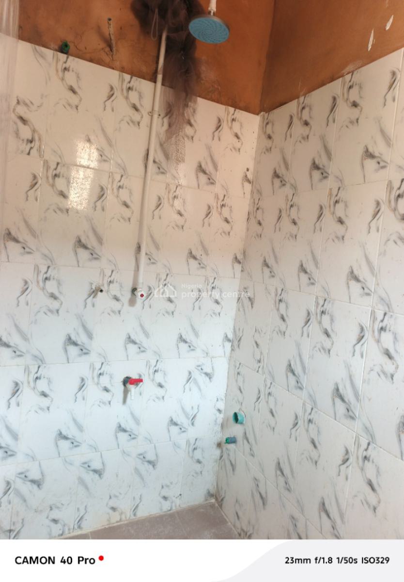 Newly Built Room Self Contain, Opayemi Street, Fola Agoro, Yaba, Lagos, Self Contain (single Rooms) for Rent