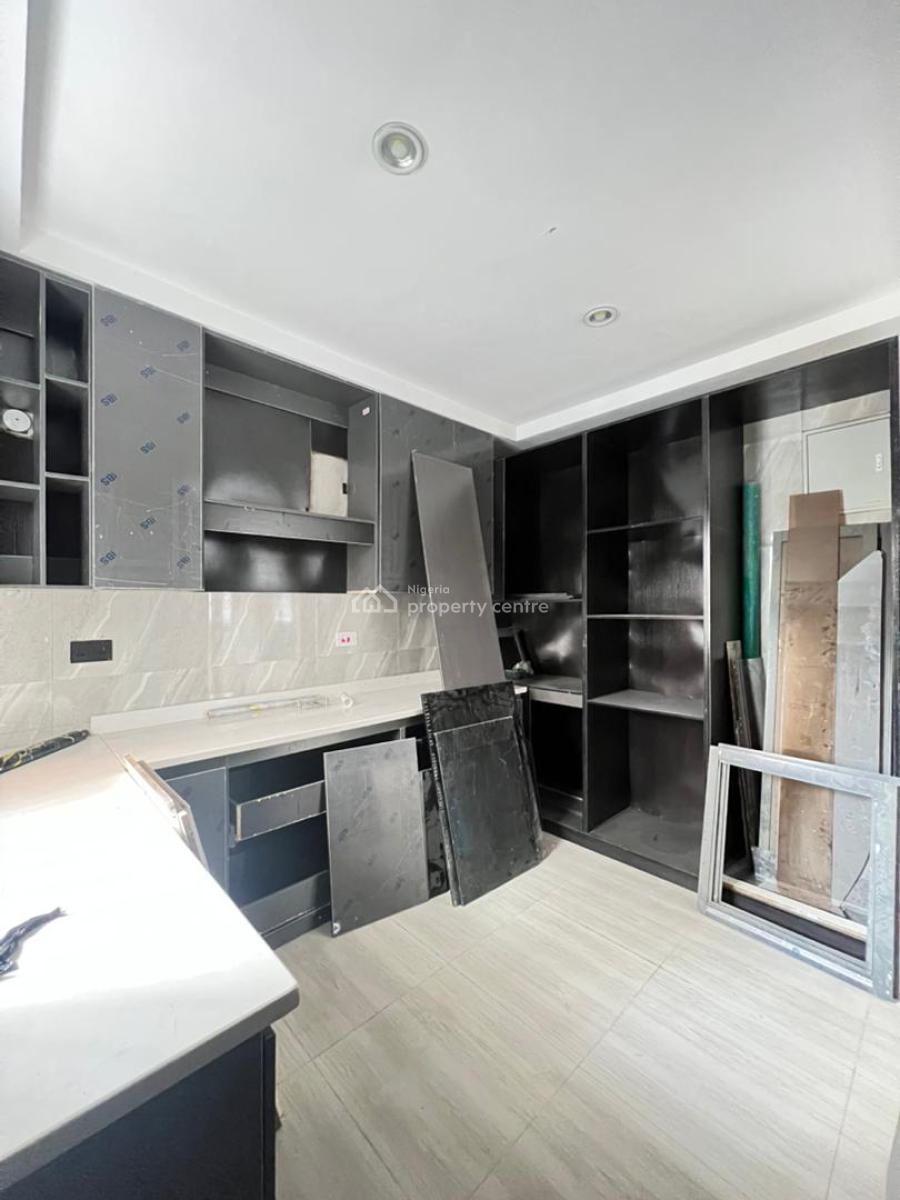 Well Built 5 Bedroom Semi Detached Duplex with a Room Bq, Lekki Phase 1, Lekki, Lagos, Semi-detached Duplex for Sale