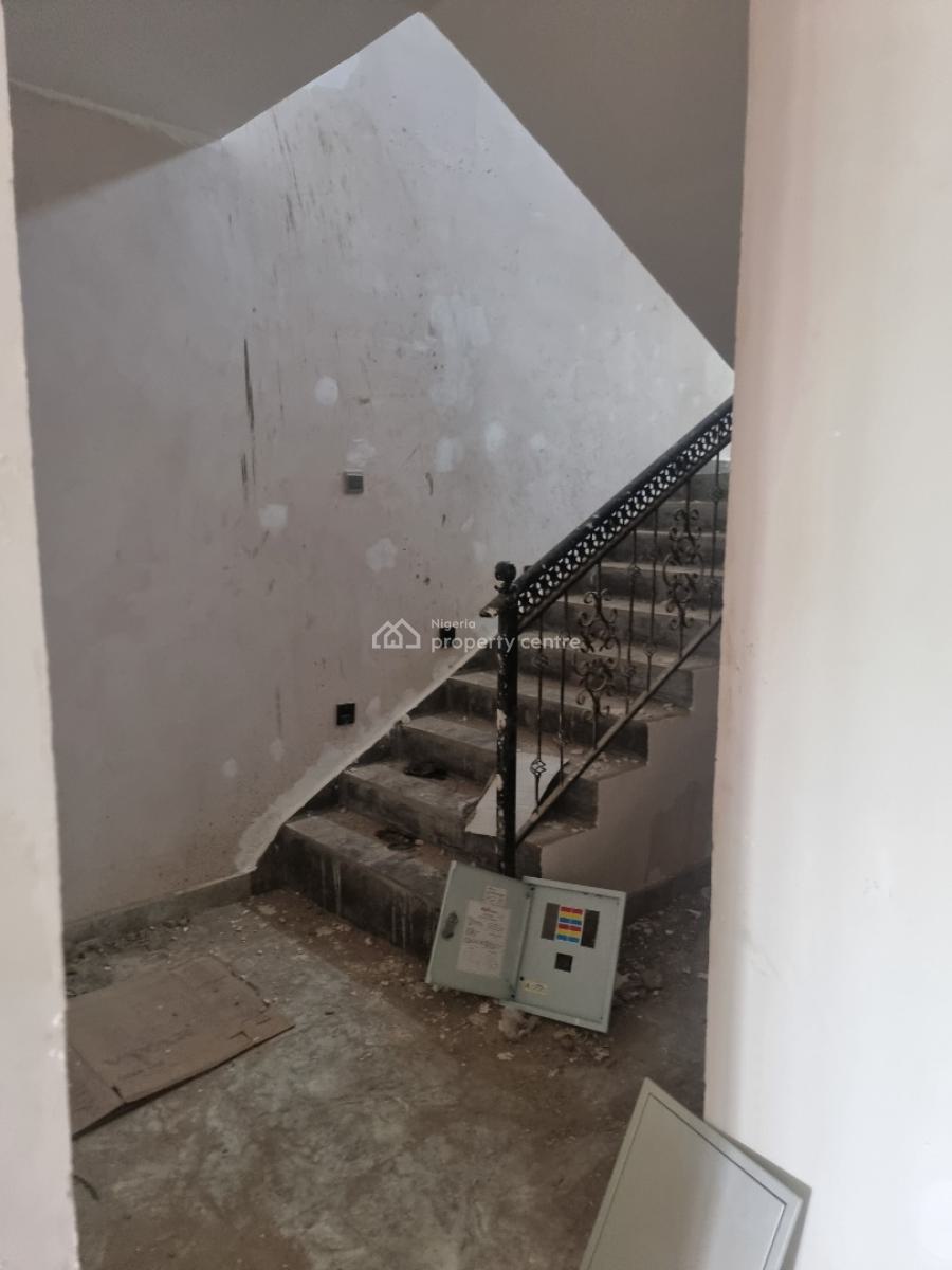 Brand New Smart 4 Bedroom Terrace Duplex, Estate Behind Dunamis Glory Dome, Lugbe District, Abuja, Terraced Duplex for Rent