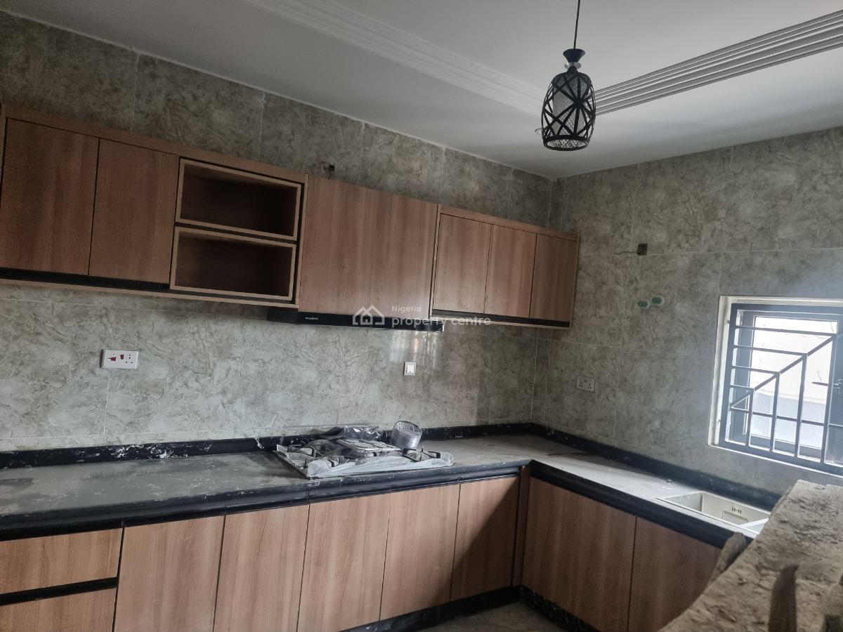 Brand New Smart 4 Bedroom Terrace Duplex, Estate Behind Dunamis Glory Dome, Lugbe District, Abuja, Terraced Duplex for Rent