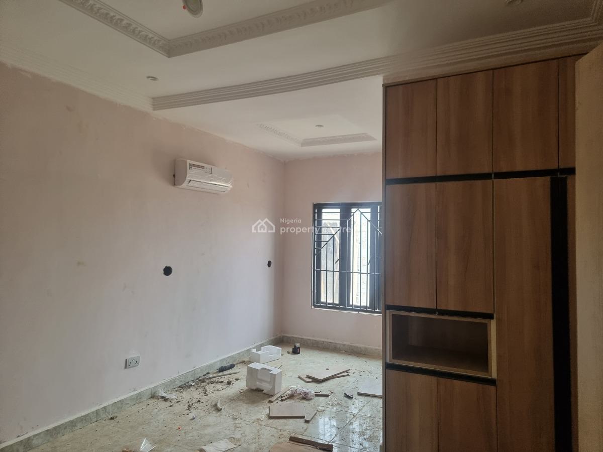 Brand New Smart 4 Bedroom Terrace Duplex, Estate Behind Dunamis Glory Dome, Lugbe District, Abuja, Terraced Duplex for Rent