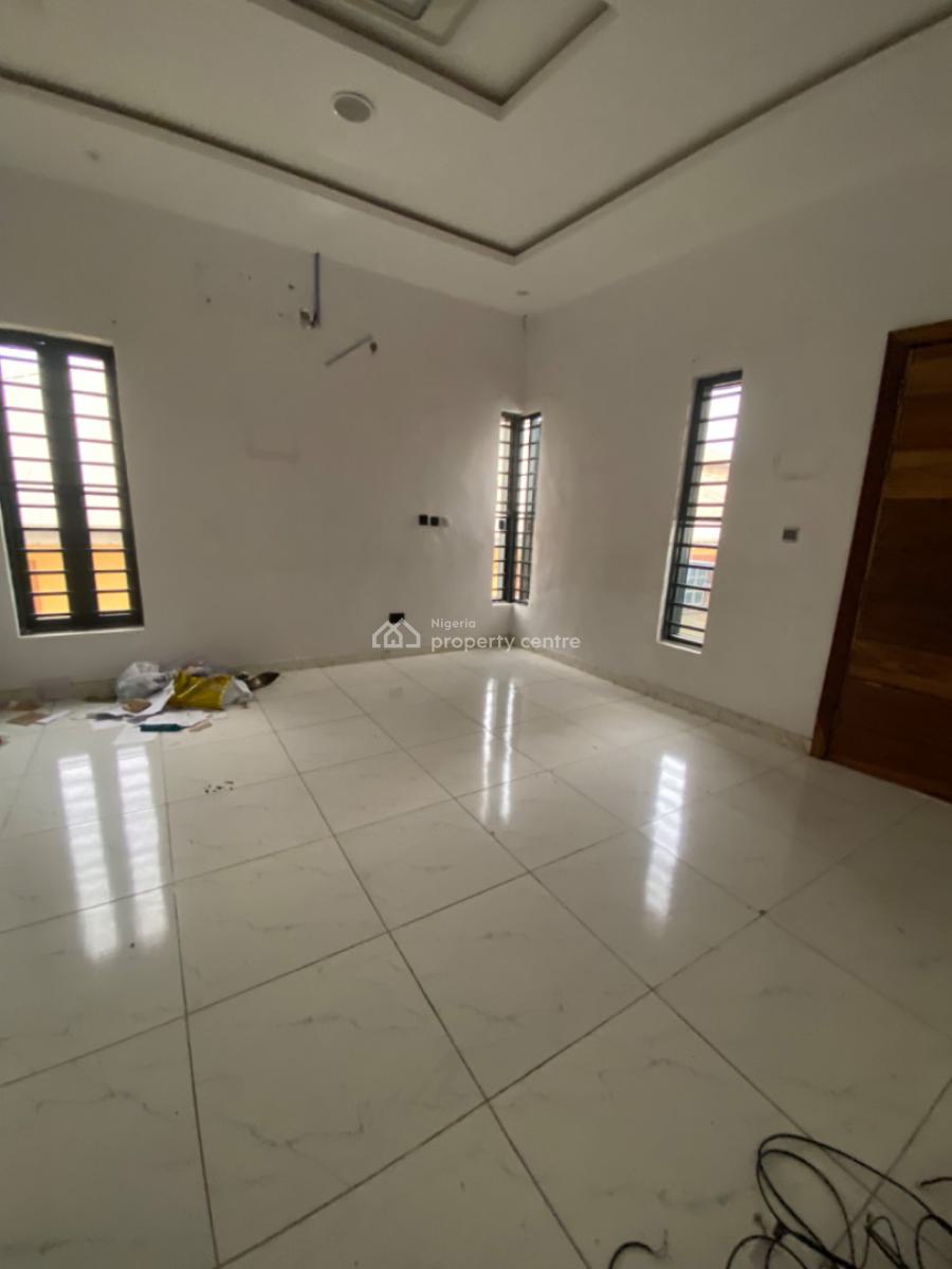 Residential/commercial 4 Bedrooms Semi Detached Duplex with Bq, Ikota Lekki Busy Road 🛣️, Ikota, Lekki, Lagos, Commercial Property for Rent