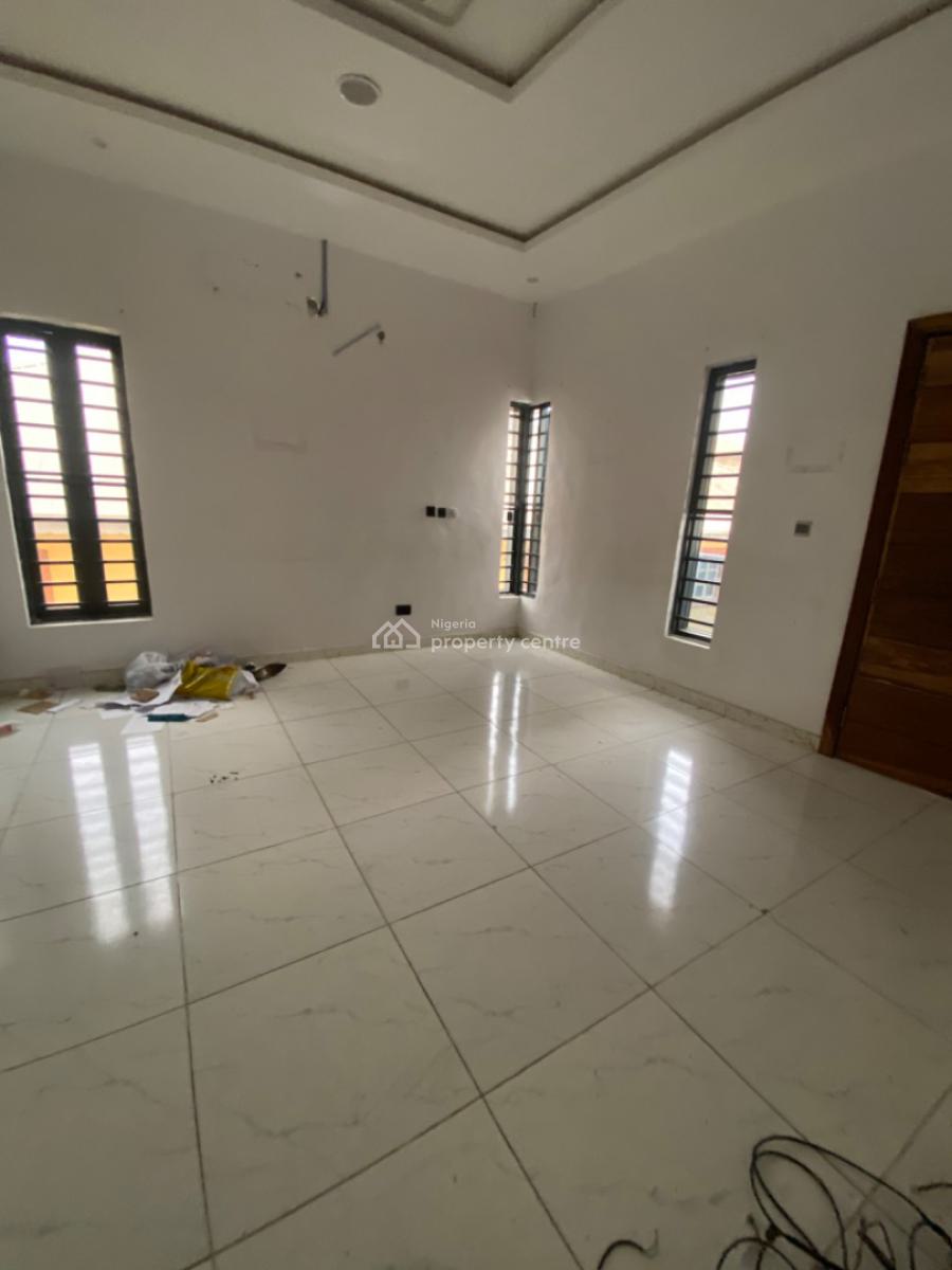 Residential/commercial 4 Bedrooms Semi Detached Duplex with Bq, Ikota Lekki Busy Road 🛣️, Ikota, Lekki, Lagos, Commercial Property for Rent