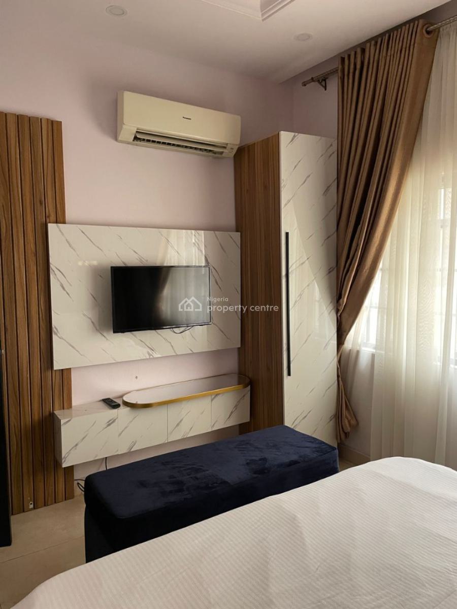 Cozy 1-bedroom Apartment, Alausa, Ikeja, Lagos, Flat / Apartment Short Let