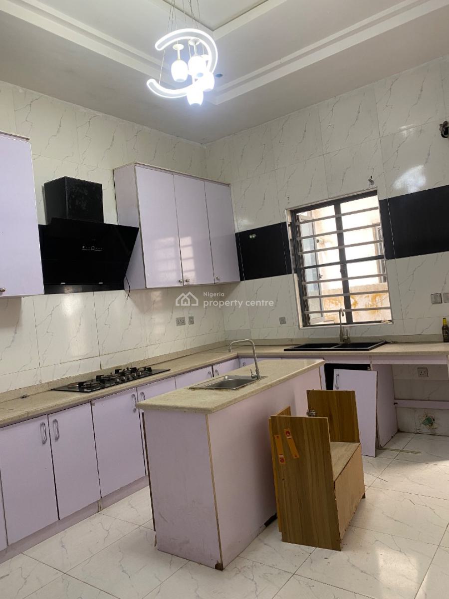 a Spacious Room Upstairs at Chevron Alternative Route, Angle View Esta, Chevro Alternative Route in Angle View Estate, Lekki, Lagos, Self Contain (single Rooms) for Rent