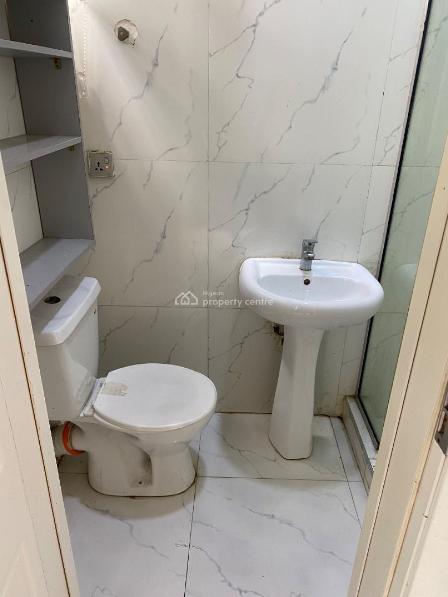 a Spacious Room Upstairs at Chevron Alternative Route, Angle View Esta, Chevro Alternative Route in Angle View Estate, Lekki, Lagos, Self Contain (single Rooms) for Rent