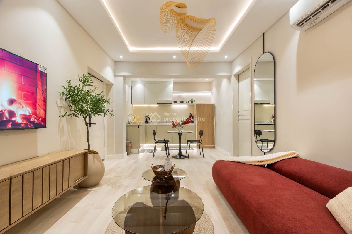 One Bedroom Apartment, Rasheed Alaba Williams, Lekki Phase 1, Lekki, Lagos, Mini Flat (room and Parlour) Short Let