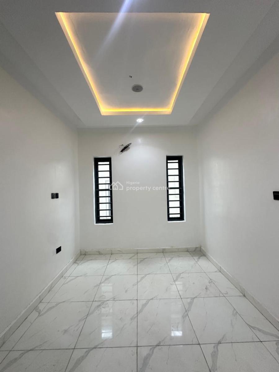 a Contemporary 5 Bedrooms Detached Duplex with Bq, Ologolo, Lekki, Lagos, Detached Duplex for Rent
