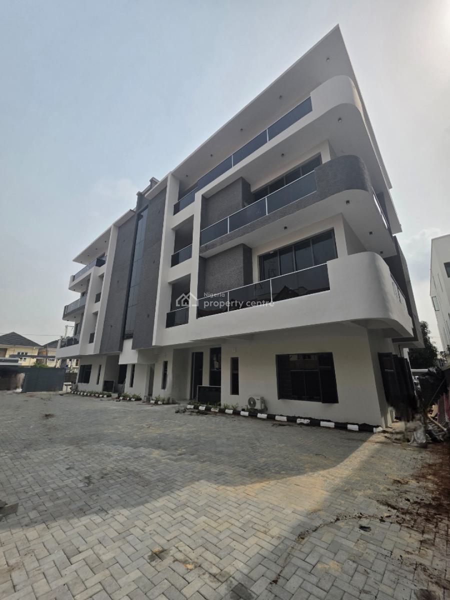 Luxury 3 Bedroom Apartment with Bq, Lekki Phase 1, Lekki, Lagos, Flat / Apartment for Sale