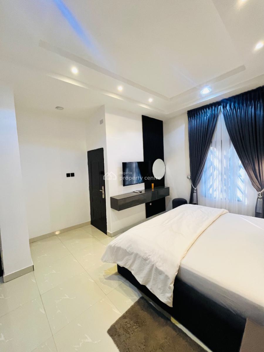 Two Bedroom Luxury Apartment, Jahi, Abuja, Flat / Apartment Short Let