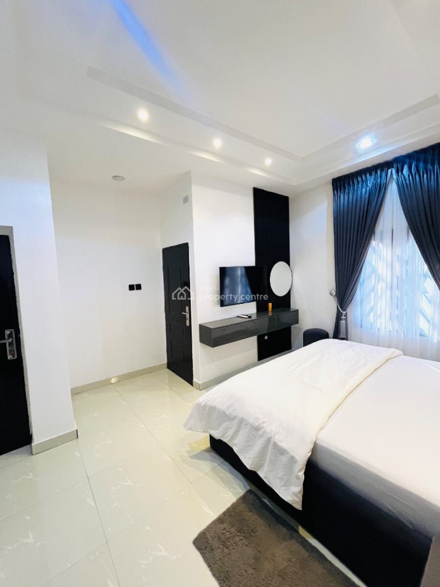 Two Bedroom Luxury Apartment, Jahi, Abuja, Flat / Apartment Short Let