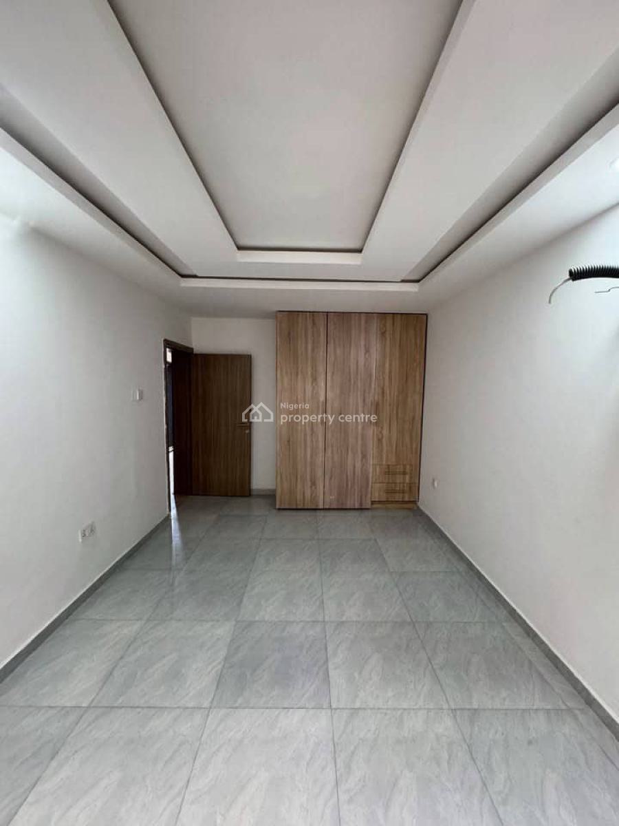 Spacious 4bedroom Terrace Duplex with Bq, Spg Ologolo, Lekki, Lagos, Flat / Apartment for Rent