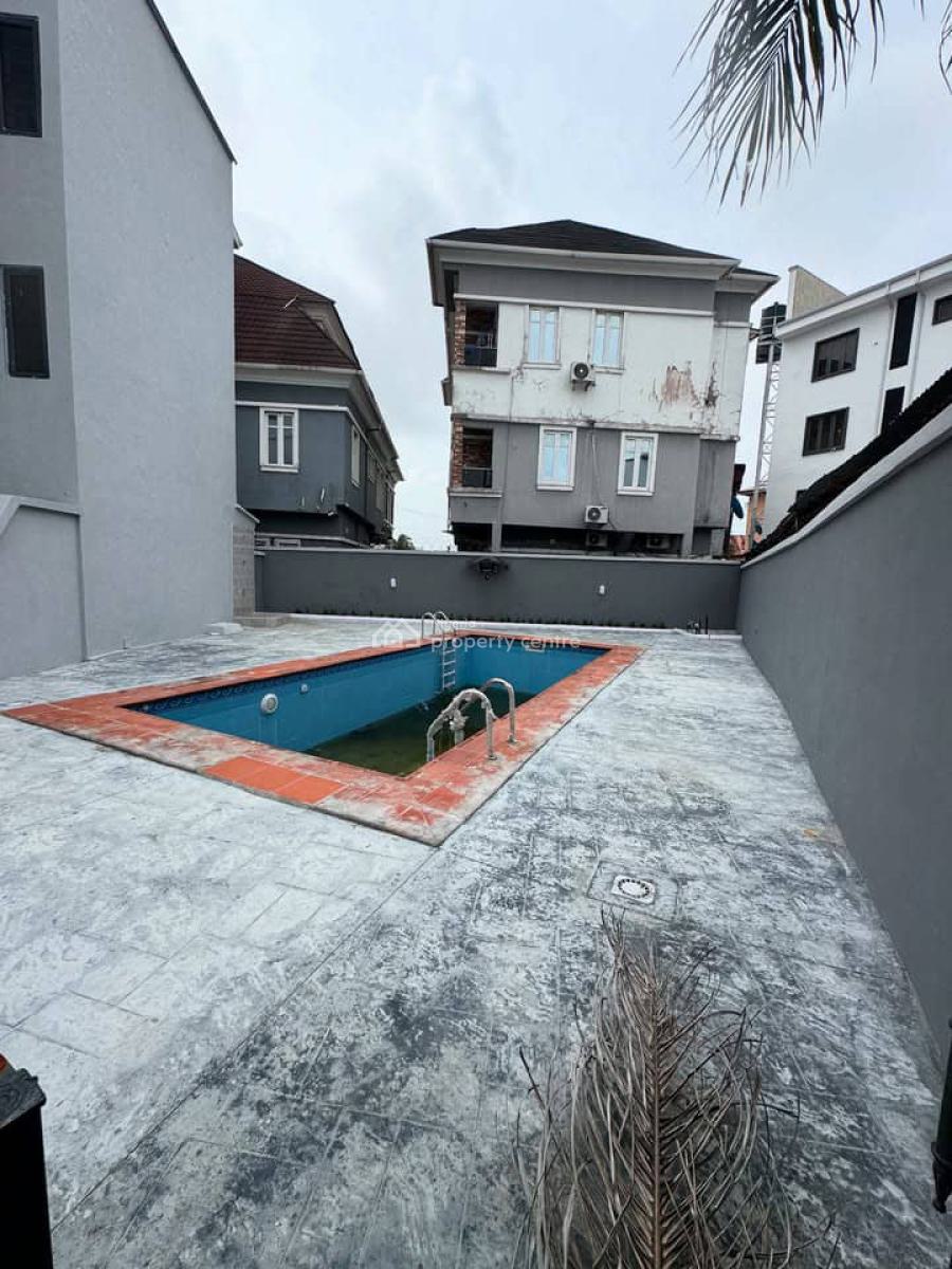 Spacious 4bedroom Terrace Duplex with Bq, Spg Ologolo, Lekki, Lagos, Flat / Apartment for Rent