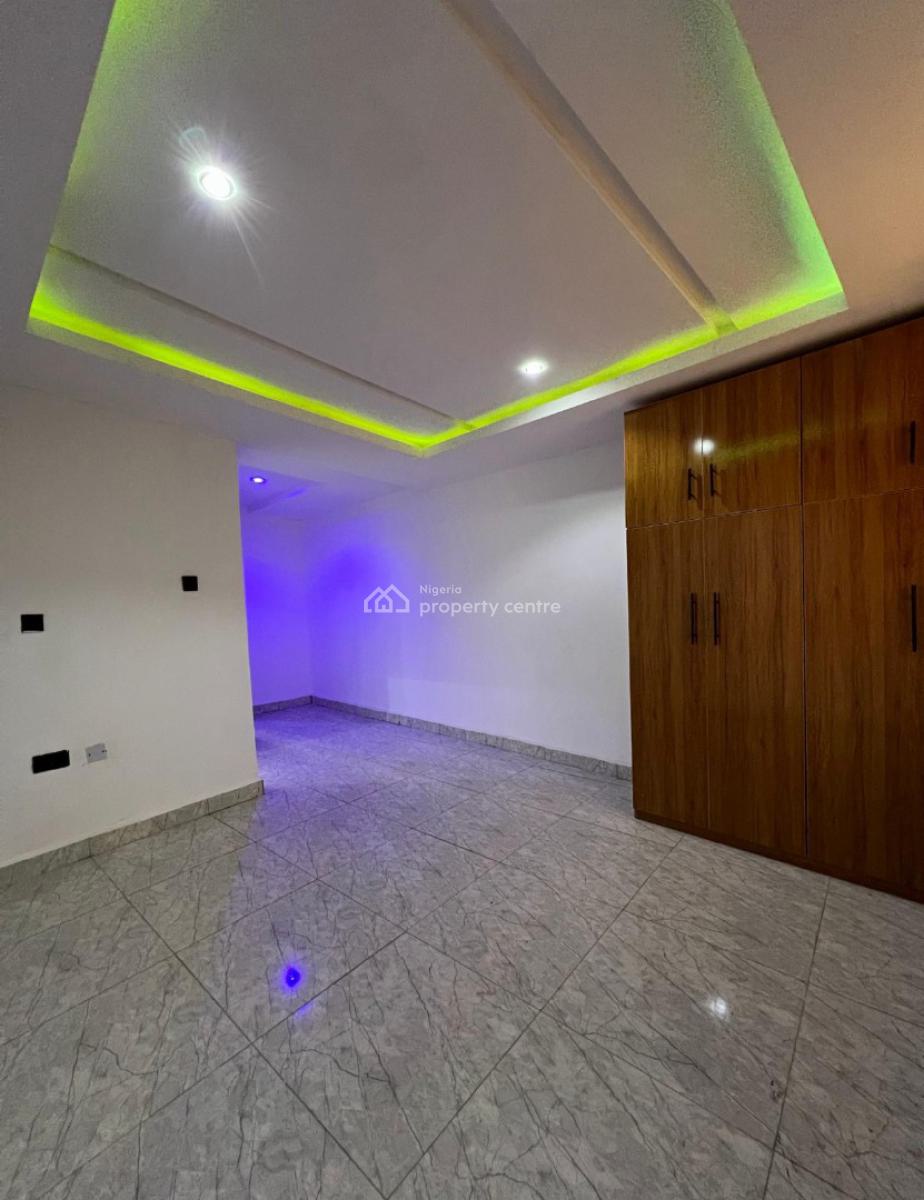 Luxury 2 Bedrooms Apartments, Lugbe District, Abuja, House for Rent