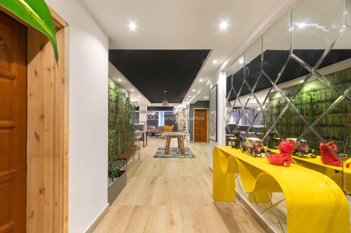 Luxury 3bedroom Waterfront Apartment, Babafemi Osoba, Lekki Phase 1, Lekki, Lagos, Flat / Apartment Short Let