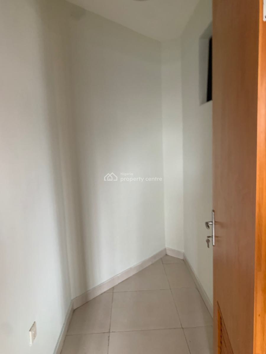 3 Bed Fully Fitted +bq, Lekki Phase 1, Lekki, Lagos, Flat / Apartment for Rent