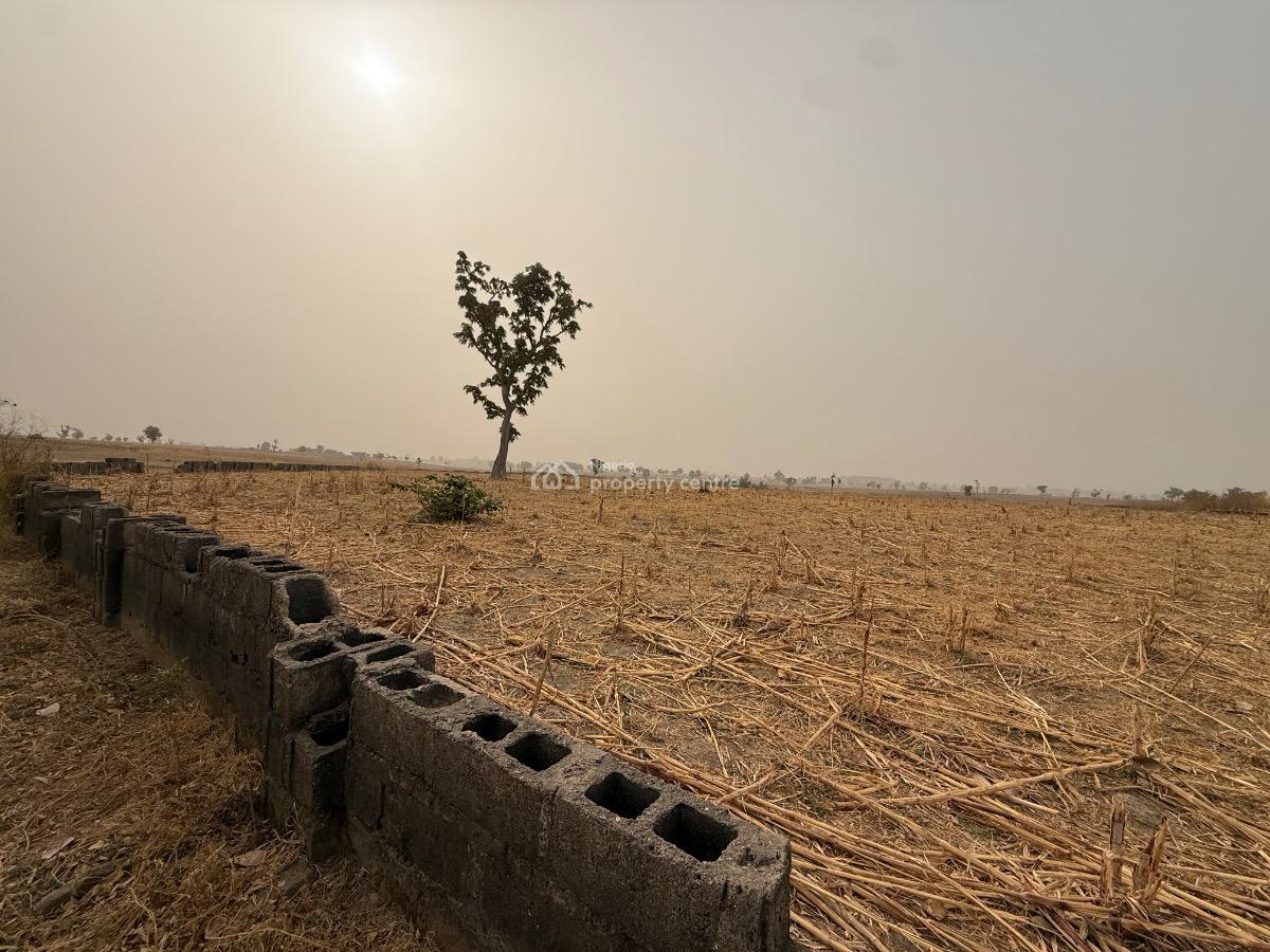 2.16 Hectares of Farm Land Suitable for Large Farming, Kodayi Karu Karshi, Karu, Nasarawa, Commercial Land for Sale