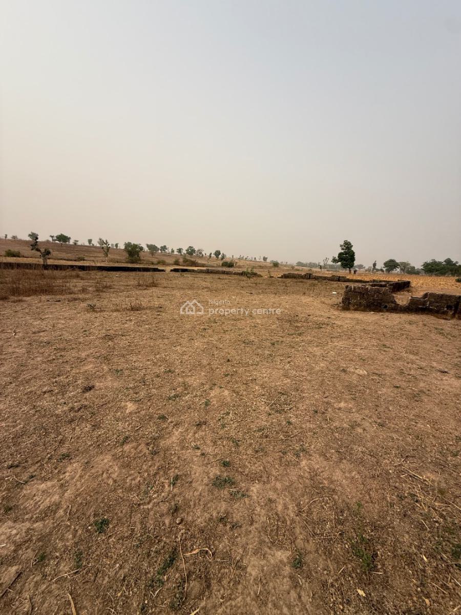 2.16 Hectares of Farm Land Suitable for Large Farming, Kodayi Karu Karshi, Karu, Nasarawa, Commercial Land for Sale