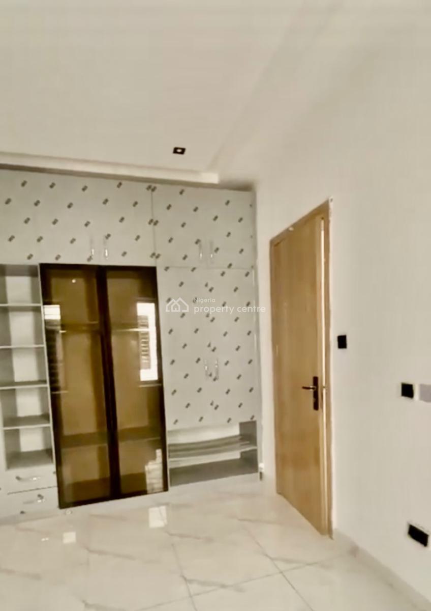 Luxury Self Service with Private Parking Space, Atlantic Nominee Estate By Ahmed Musa Road, Olokonla, Ajah, Lagos, Terraced Duplex for Rent