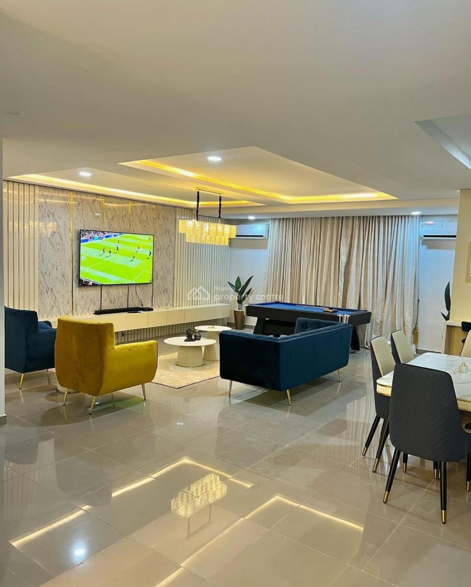 Short-spot Tropical 3 Bedroom Duplex Apartment, Gbangbala Street, Ikate, Lekki, Lagos, Flat / Apartment Short Let