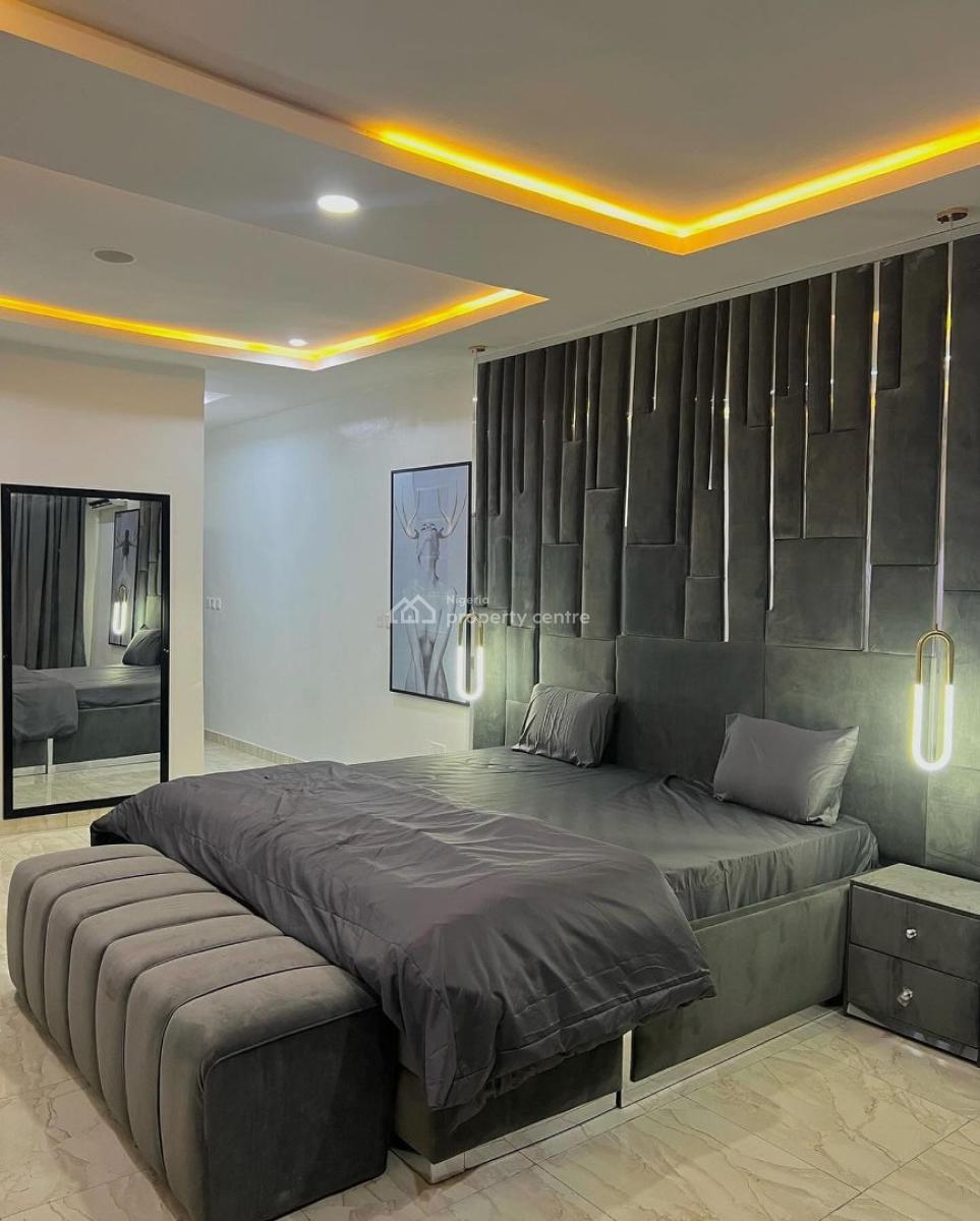 Short-spot Tropical 3 Bedroom Duplex Apartment, Gbangbala Street, Ikate, Lekki, Lagos, Flat / Apartment Short Let