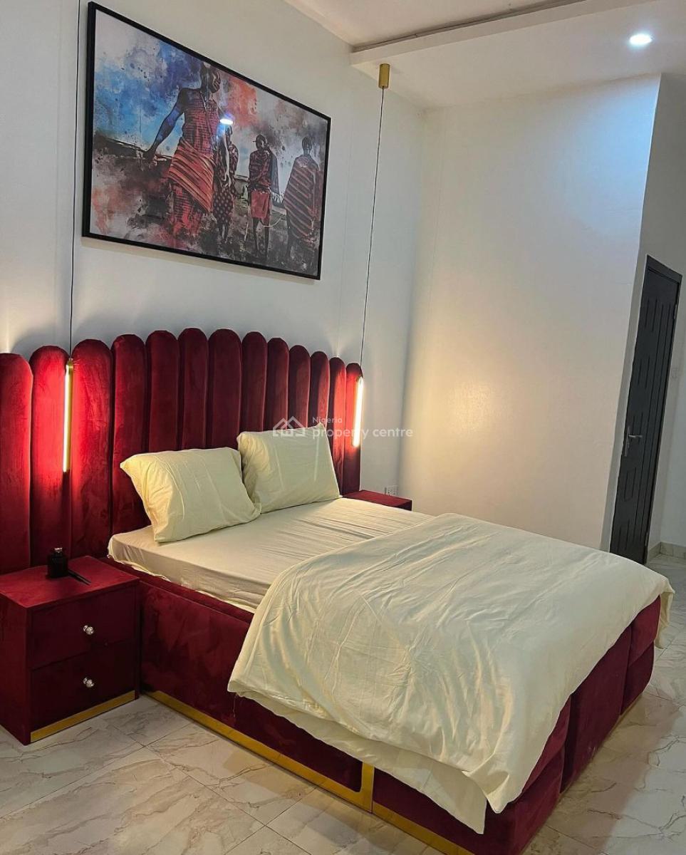 Short-spot Sweet Prom 3 Bedroom Duplex Apartment, Gbangbala Street, Ikate, Lekki, Lagos, Flat / Apartment Short Let