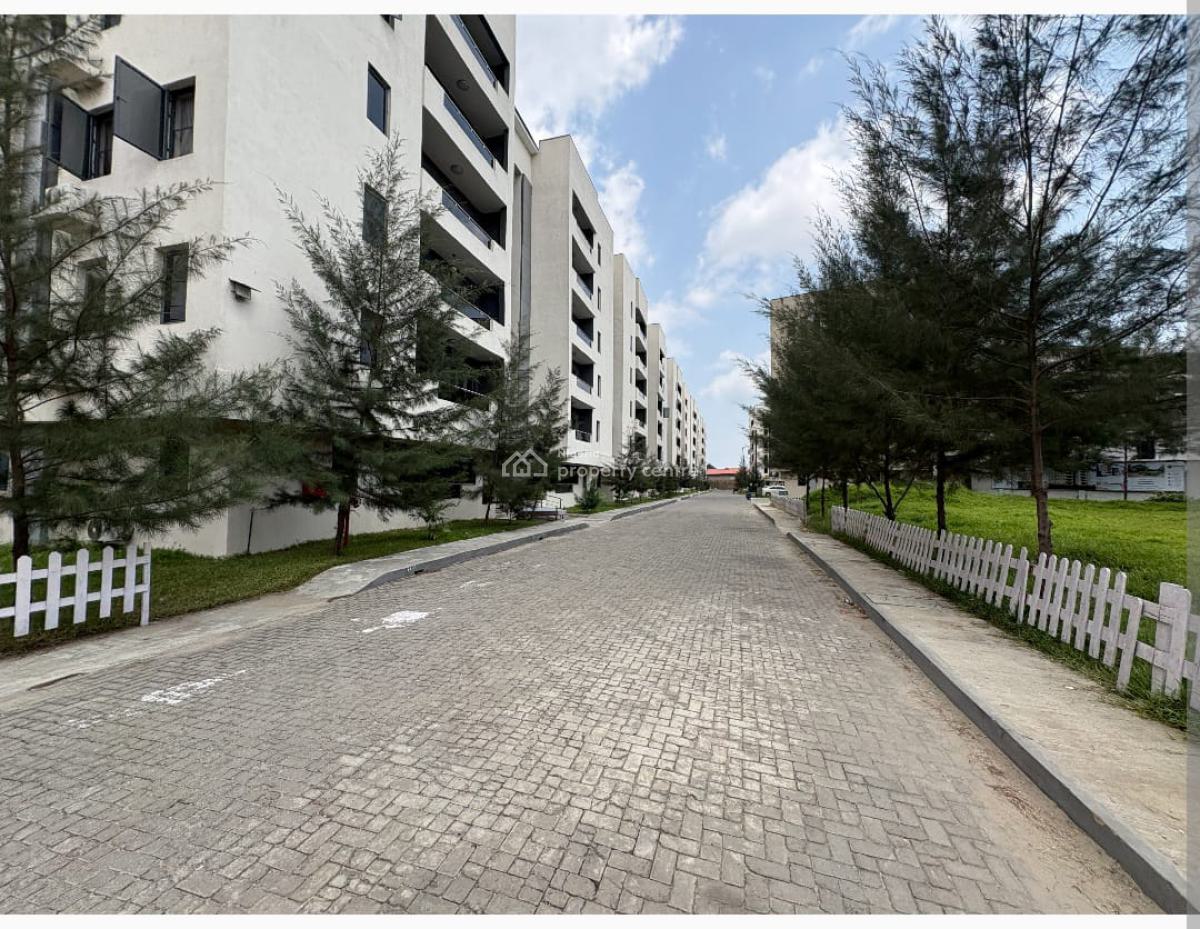 1, 2, 3 Bedrooms and Parlour Apartment, Surulere, Lagos, Flat / Apartment for Sale