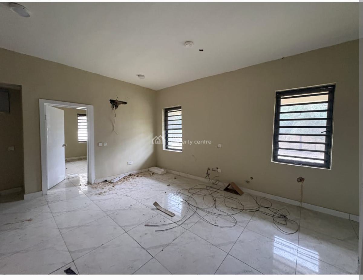 1, 2, 3 Bedrooms and Parlour Apartment, Surulere, Lagos, Flat / Apartment for Sale