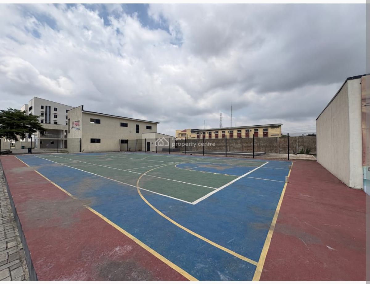 1, 2, 3 Bedrooms and Parlour Apartment, Surulere, Lagos, Flat / Apartment for Sale