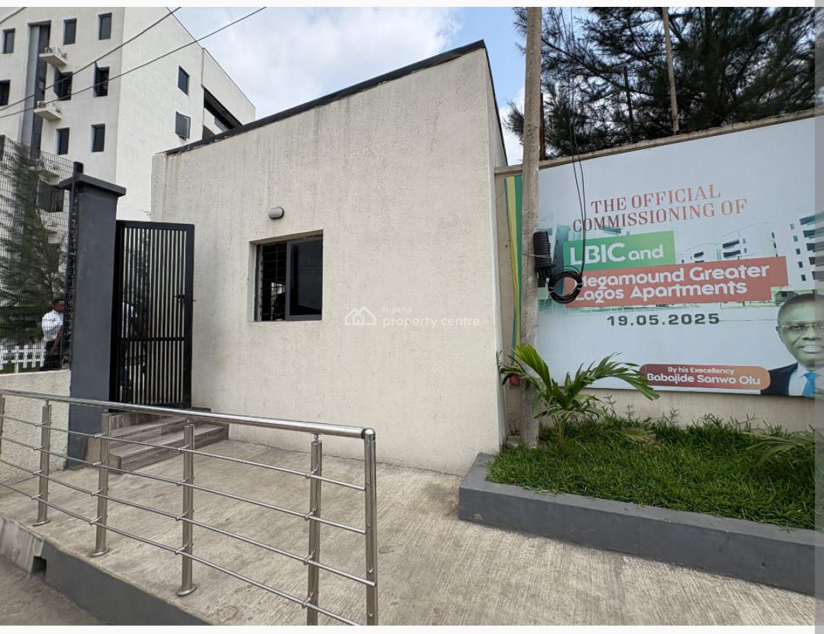 1, 2, 3 Bedrooms and Parlour Apartment, Surulere, Lagos, Flat / Apartment for Sale