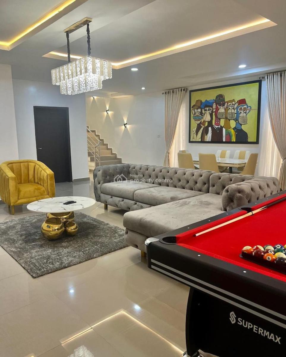 Short-spot Spice 3 Bedroom Duplex Apartment, Gbangbala Street, Ikate, Lekki, Lagos, Flat / Apartment Short Let