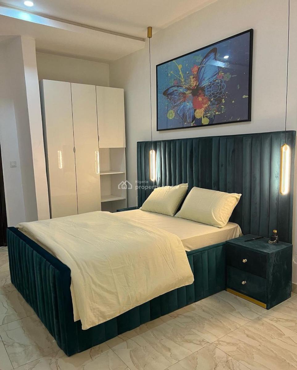 Short-spot Sky Scrapper 3 Bedroom Duplex Apartment, Gbangbala Street, Ikate, Lekki, Lagos, Flat / Apartment Short Let