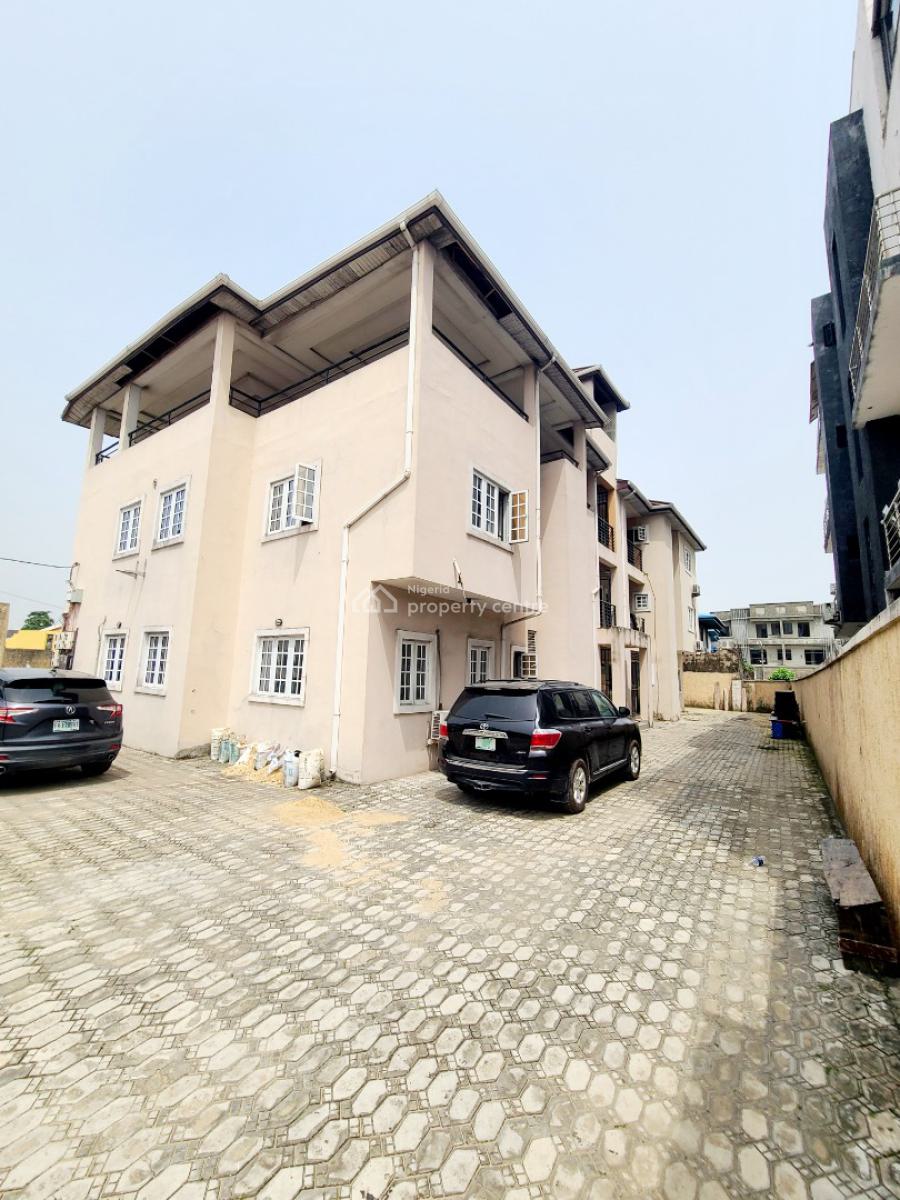 Newly Renovated 3 Bedroom Flat, Osapa London Estate, Osapa, Lekki, Lagos, Flat / Apartment for Rent