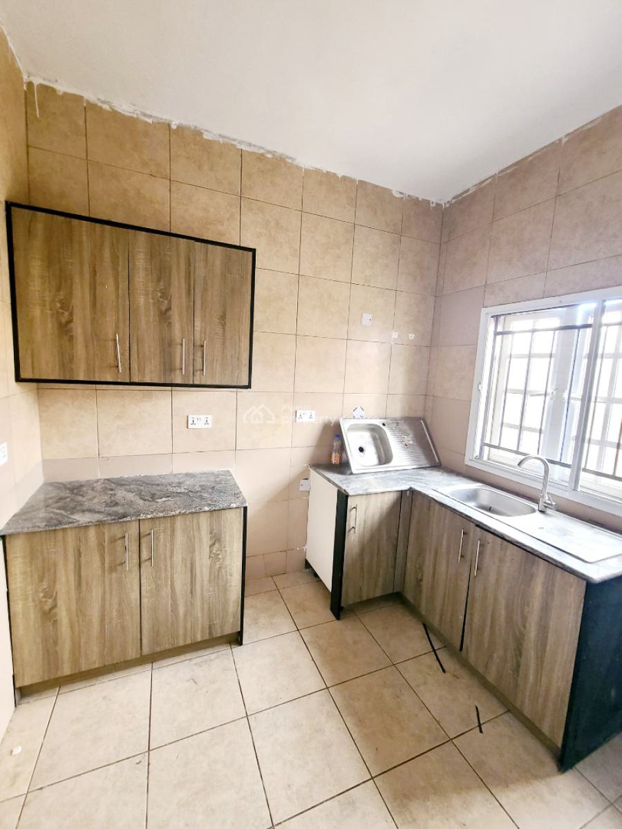 Newly Renovated 3 Bedroom Flat, Osapa London Estate, Osapa, Lekki, Lagos, Flat / Apartment for Rent
