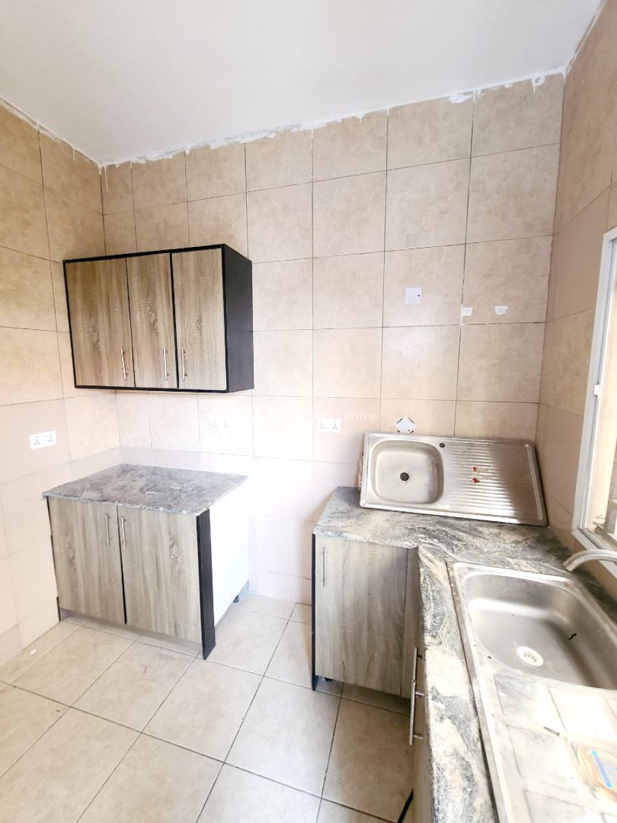 Newly Renovated 3 Bedroom Flat, Osapa London Estate, Osapa, Lekki, Lagos, Flat / Apartment for Rent