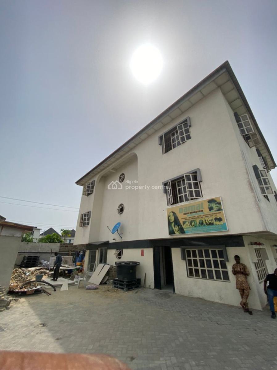 Indoor Commercial Space of 120sqm, Ologolo Lekki, Ologolo, Lekki, Lagos, Commercial Property for Rent