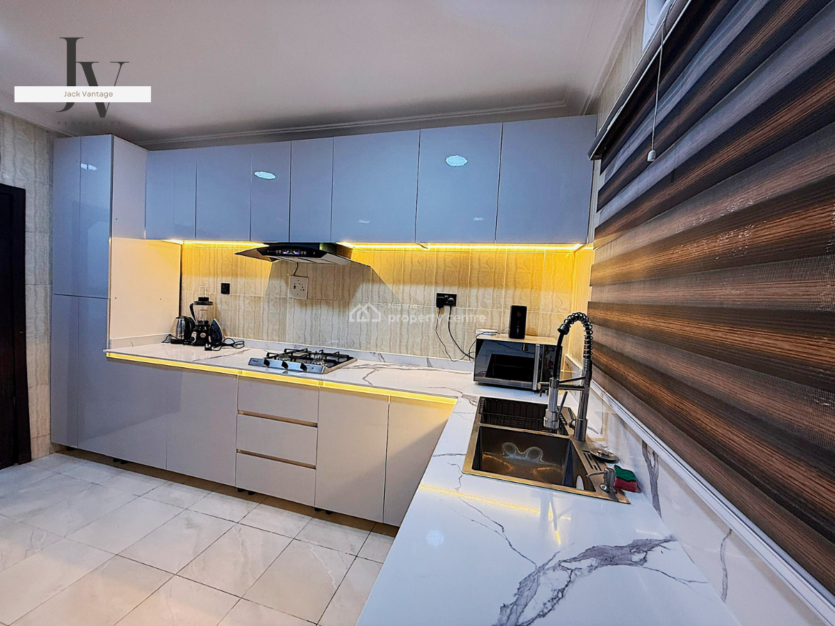 3 Bedroom Fully Furnished Apartment with Bq, Victoria Island (vi), Lagos, Flat / Apartment for Rent