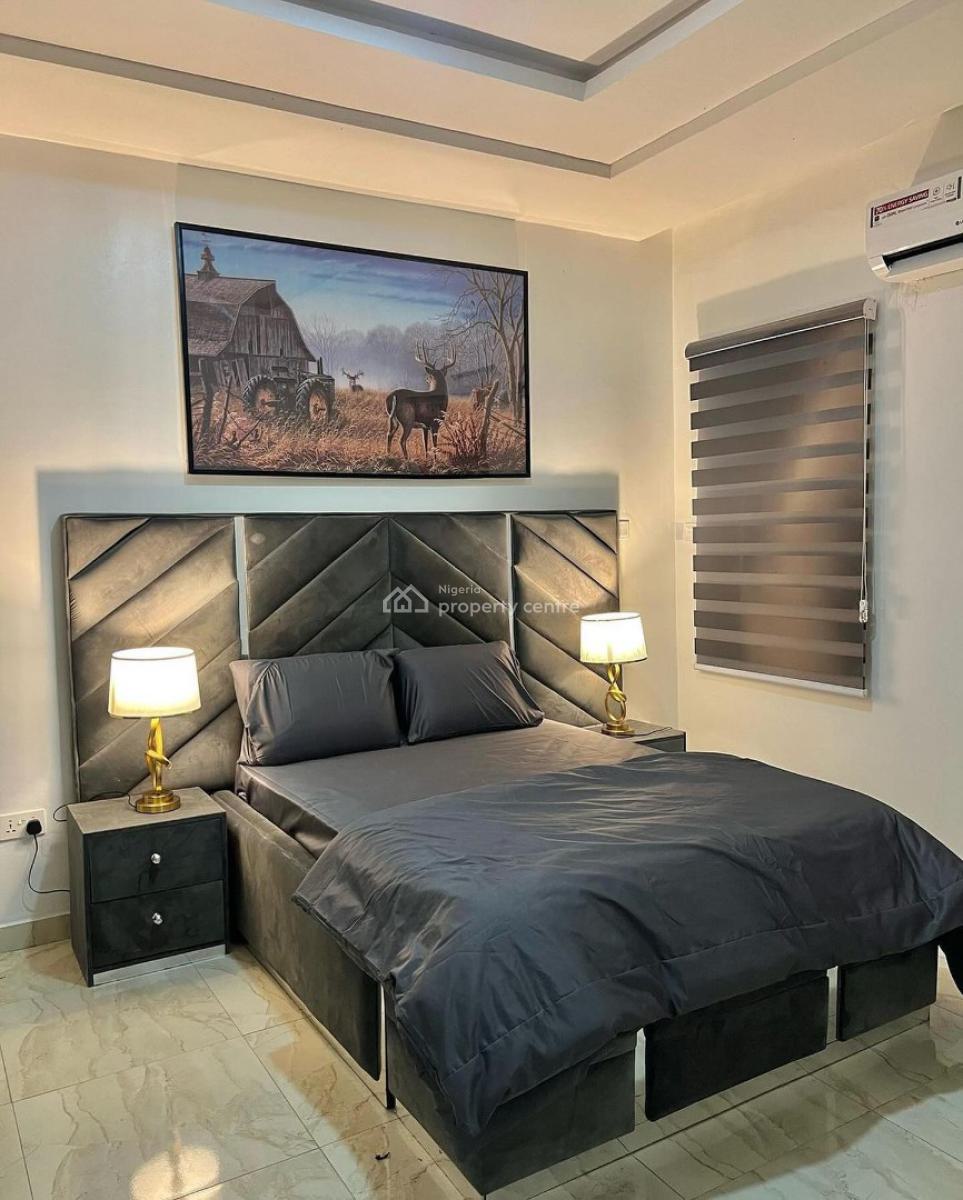 Short-spot Alpha 3 Bedroom Duplex Apartment, Gbangbala Street, Ikate, Lekki, Lagos, Flat / Apartment Short Let